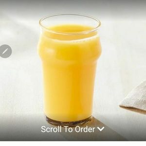 Meet your Posher, Leticia